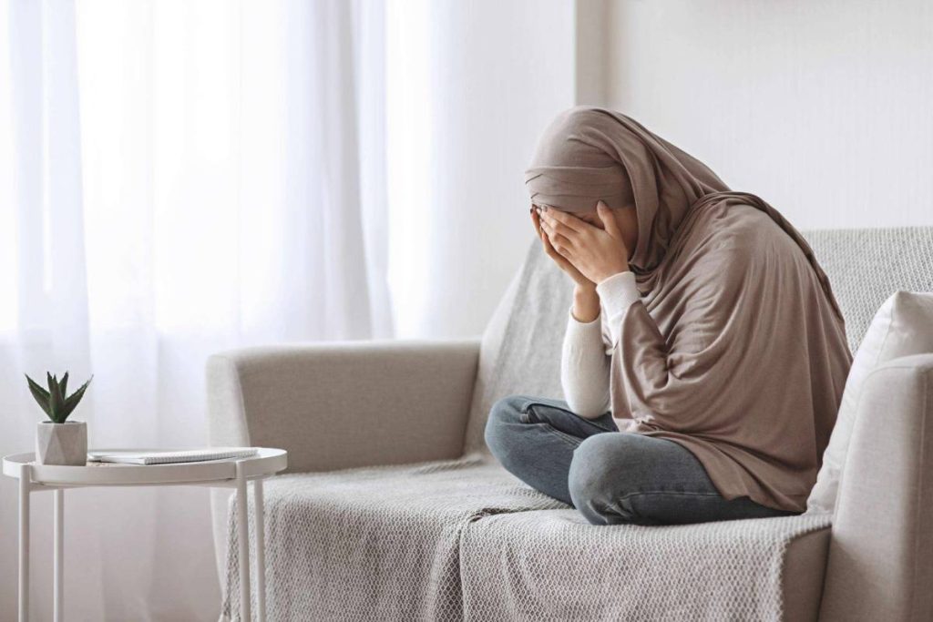 عوارض استرس در زنان و بهترین راهکارهای درمان آن
