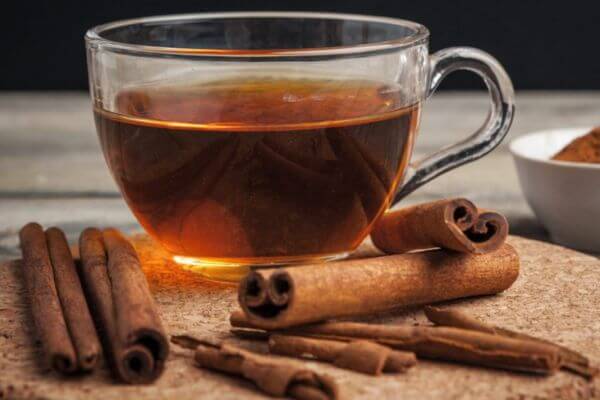 دمنوش دارچیندمنوش دارچین: محبوب ترین دمنوش پایین اورنده قند خون