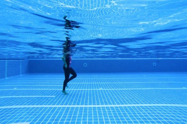 تأثیر ورزش در آب برای لاغری