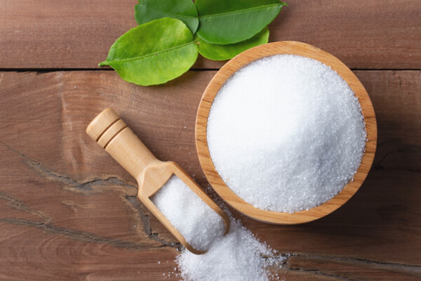 غذاهای سرشار از نمک برای آرتروز مضر است
