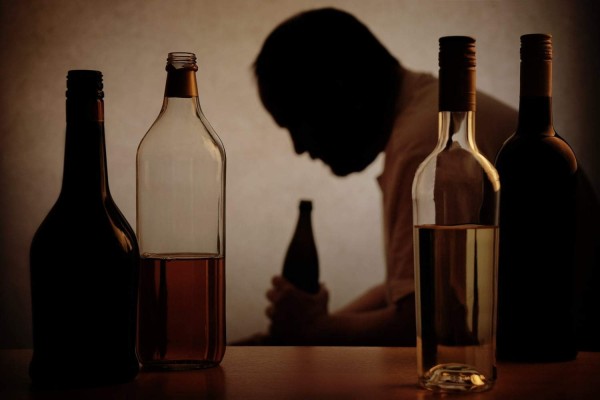 چگونه اعتیاد به الکل را ترک کنیم