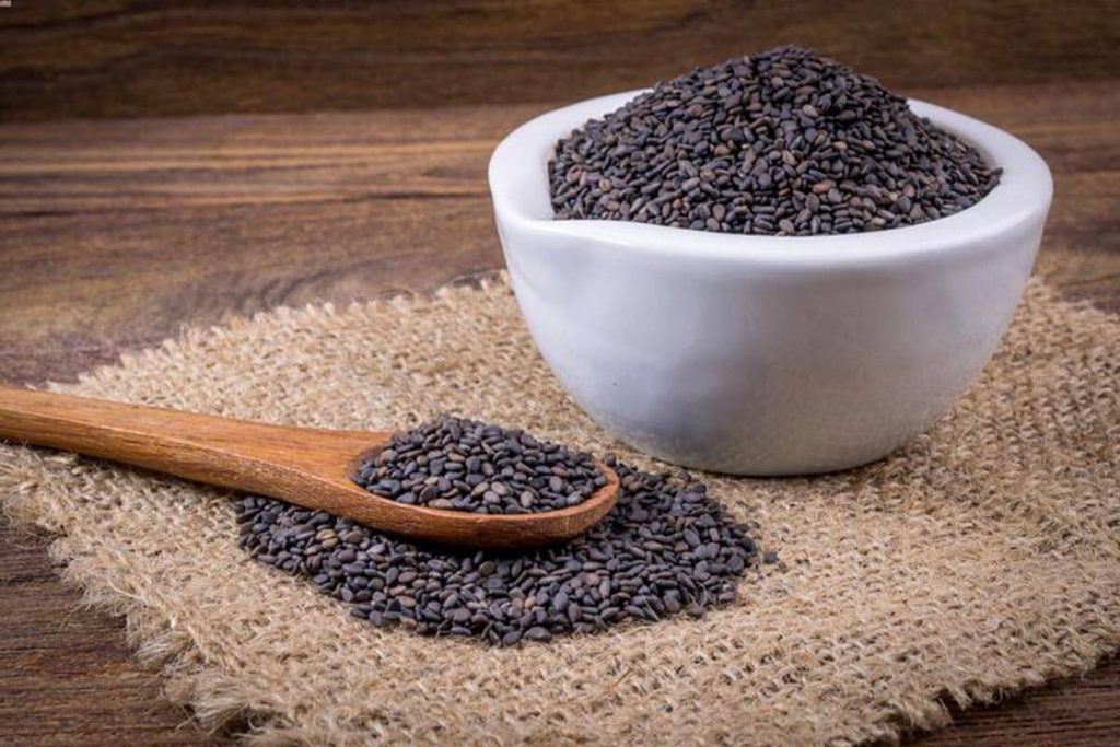 خواص تخمه شربتی برای چاقی صورت