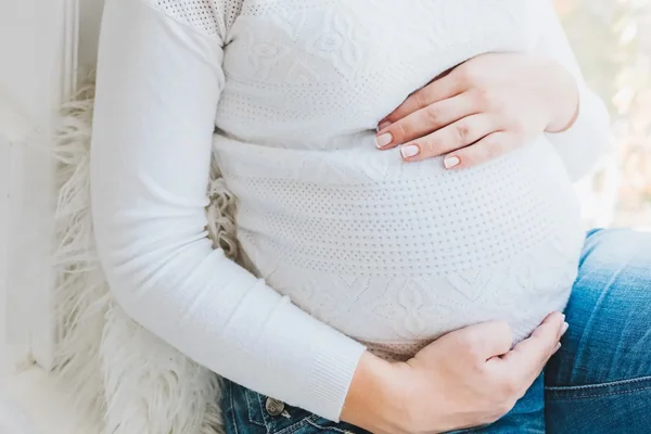 تشخیص علائم حاملگی از روی ناف